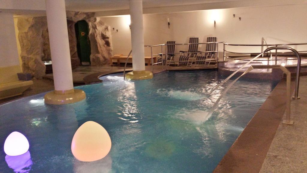 Hotel Sole Пассо-дель-Тонале Экстерьер фото